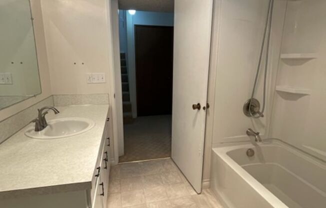 2 Bedroom, 1.5 Bath Townhouse