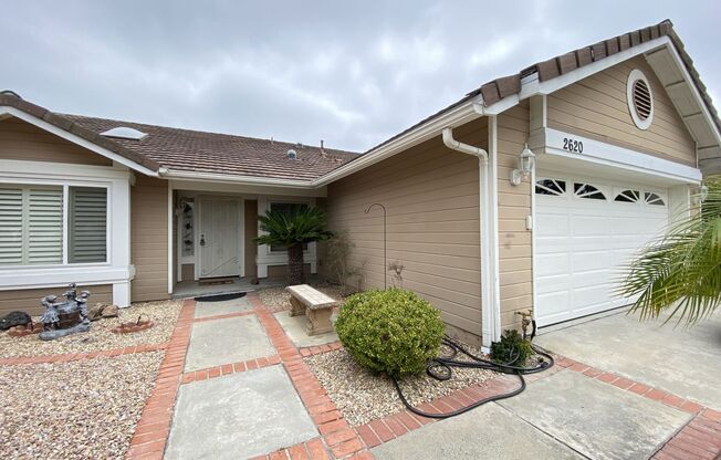 Lovely 3+BR Single-Story Carlsbad Home With AC & Skylights!!