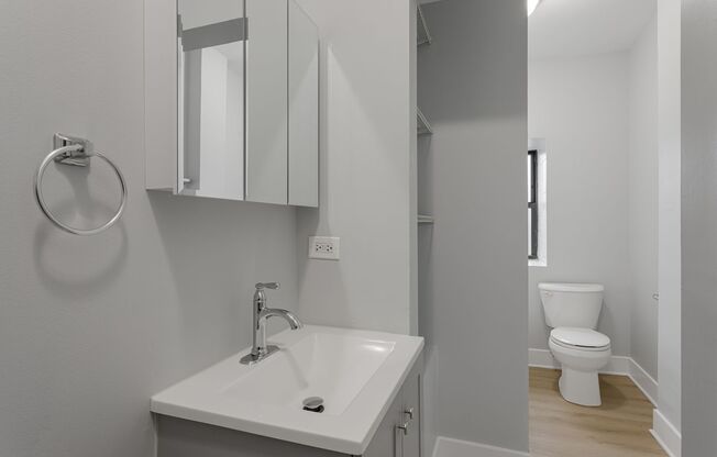 Studio, 1 bath, 282 sqft, $1,400, Unit 211