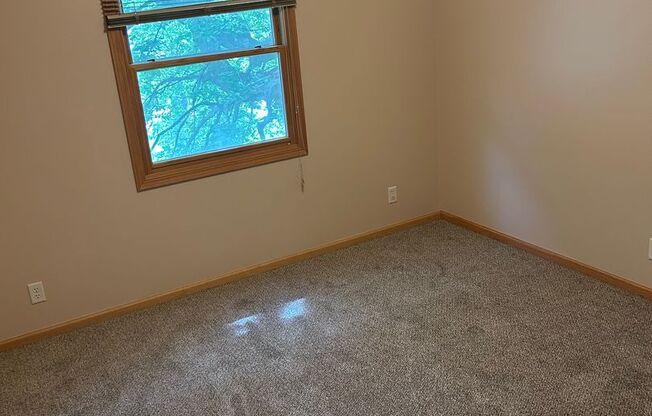 4919 Lowell Ave - Duplex