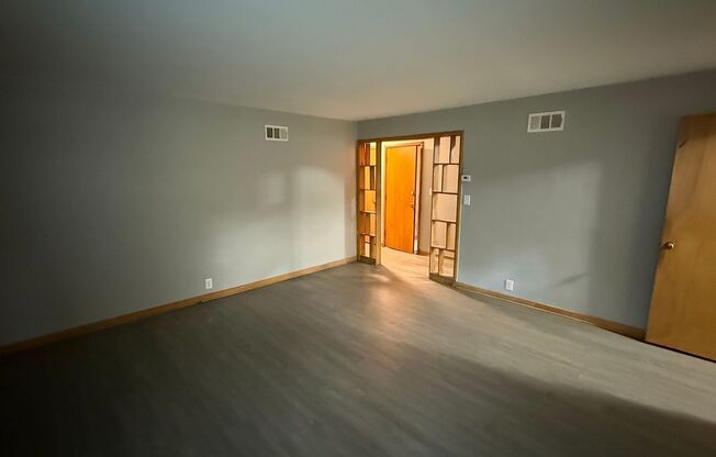 3055 N 60 ST