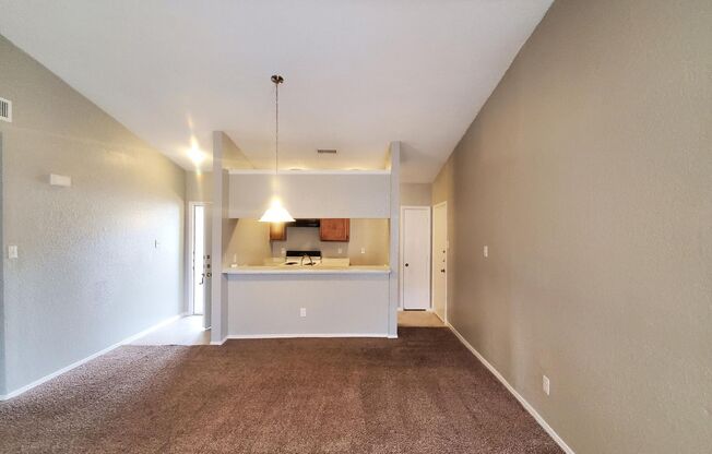 3 beds, 1 bath, $1,725