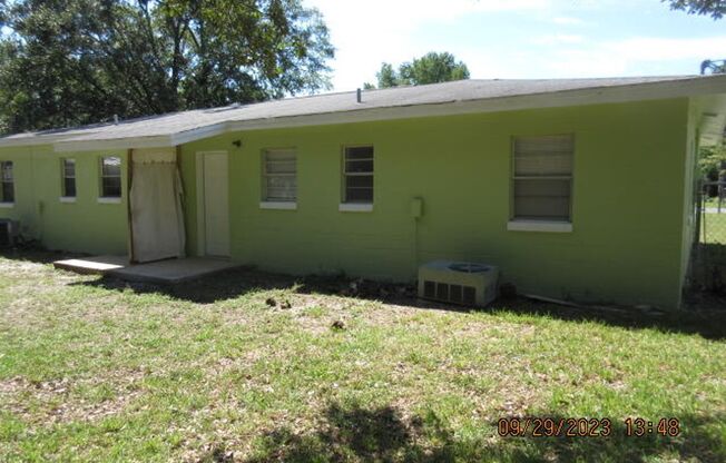 Quaint duplex in Fort Walton Beach!