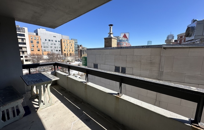 2 beds, 2 baths, 1,257 sqft, $4,300, Unit 301