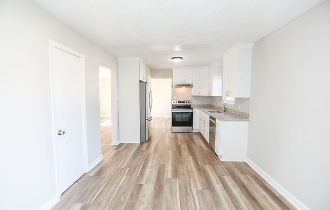 Spacious Home Near Bow Creek & Lynnhaven Mall