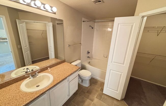 1 bed, 1 bath, $1,295, Unit # 1713