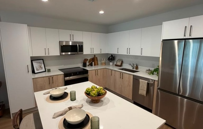 1187 NW 123 CT