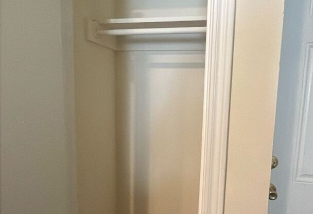 2 beds, 2 baths, 1,057 sqft, $1,925, Unit 1007 G #1A