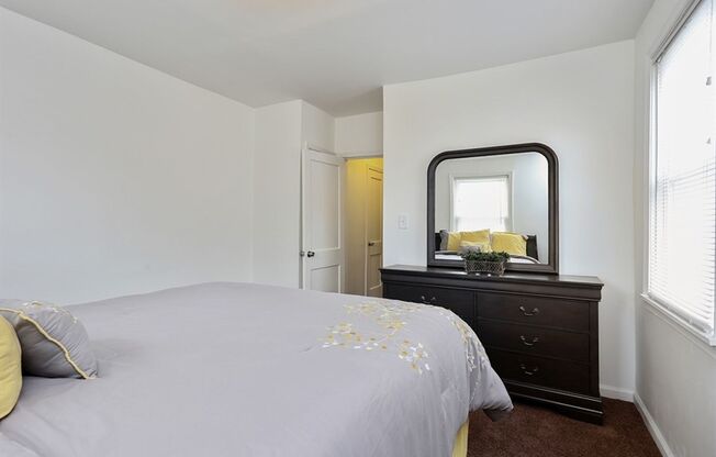 1 bed, 1 bath, 525 sqft, $925, Unit 2129DUN-1