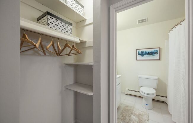 1 bed, 1 bath, 747 sqft, $1,795, Unit 116-11