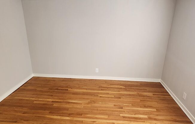 1 bed, 1 bath, 663 sqft, $2,050, Unit D-04