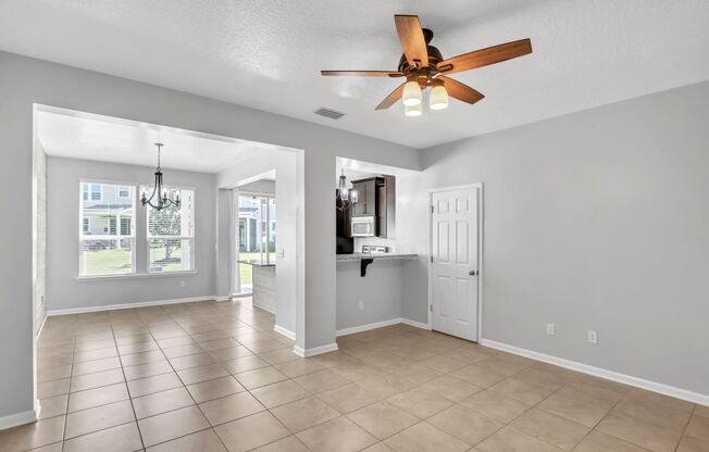 Upgraded 3 bedroom, 2 bathroom townhome in St Johns County!