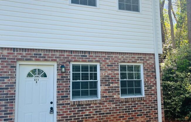 611 Elm St