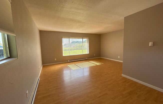 4658  Ocean Beach Hwy