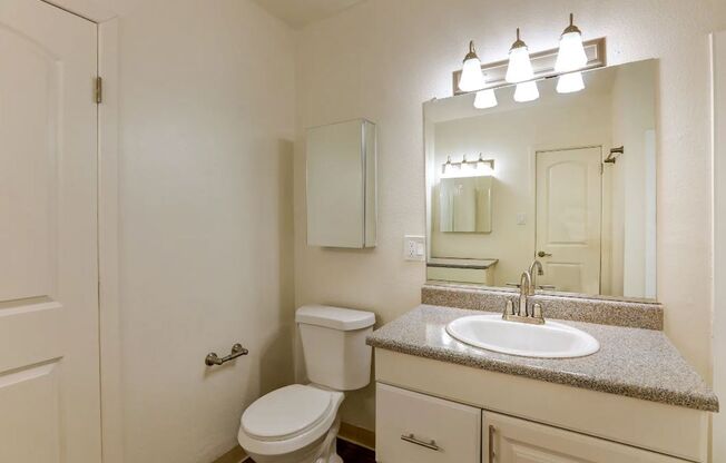 2 beds, 1.5 baths, 1,300 sqft, $2,842, Unit 7081G3