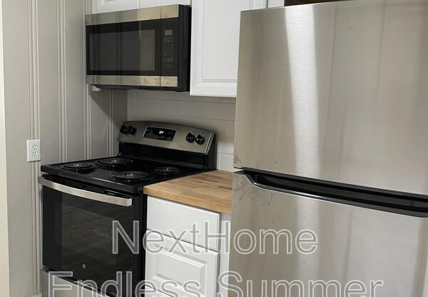 63 E 56 ST