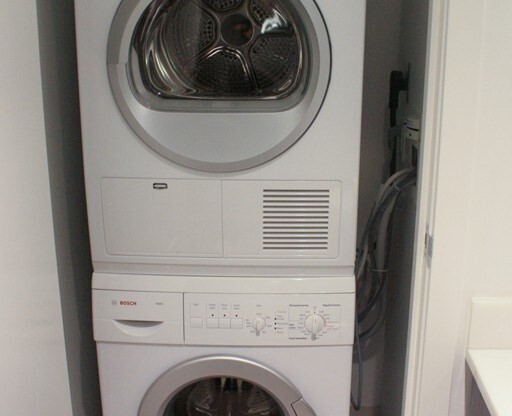 Studio, 1 bath, 427 sqft, $3,200, Unit 18D