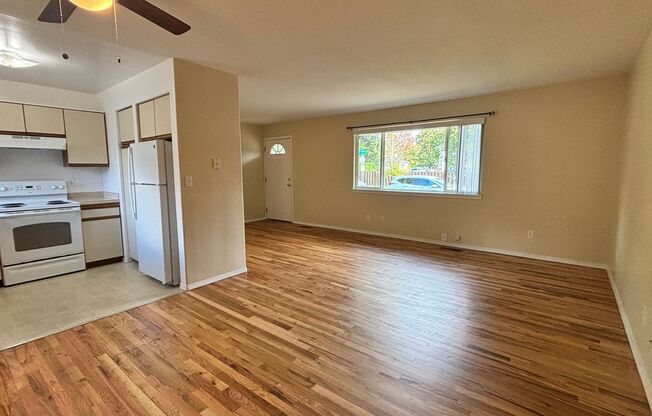 2 beds, 1 bath, $1,795