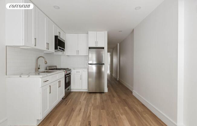 384 HANCOCK ST