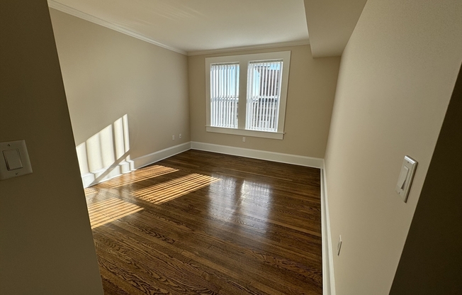 18 SHORT ST