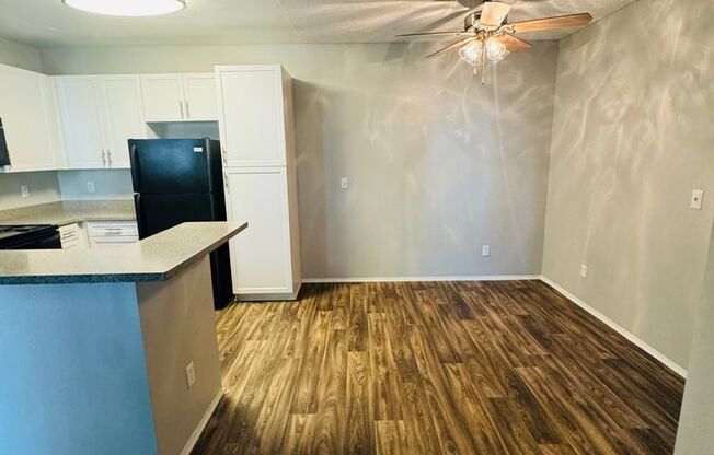 1 bed, 1 bath, 640 sqft, $2,250, Unit 233