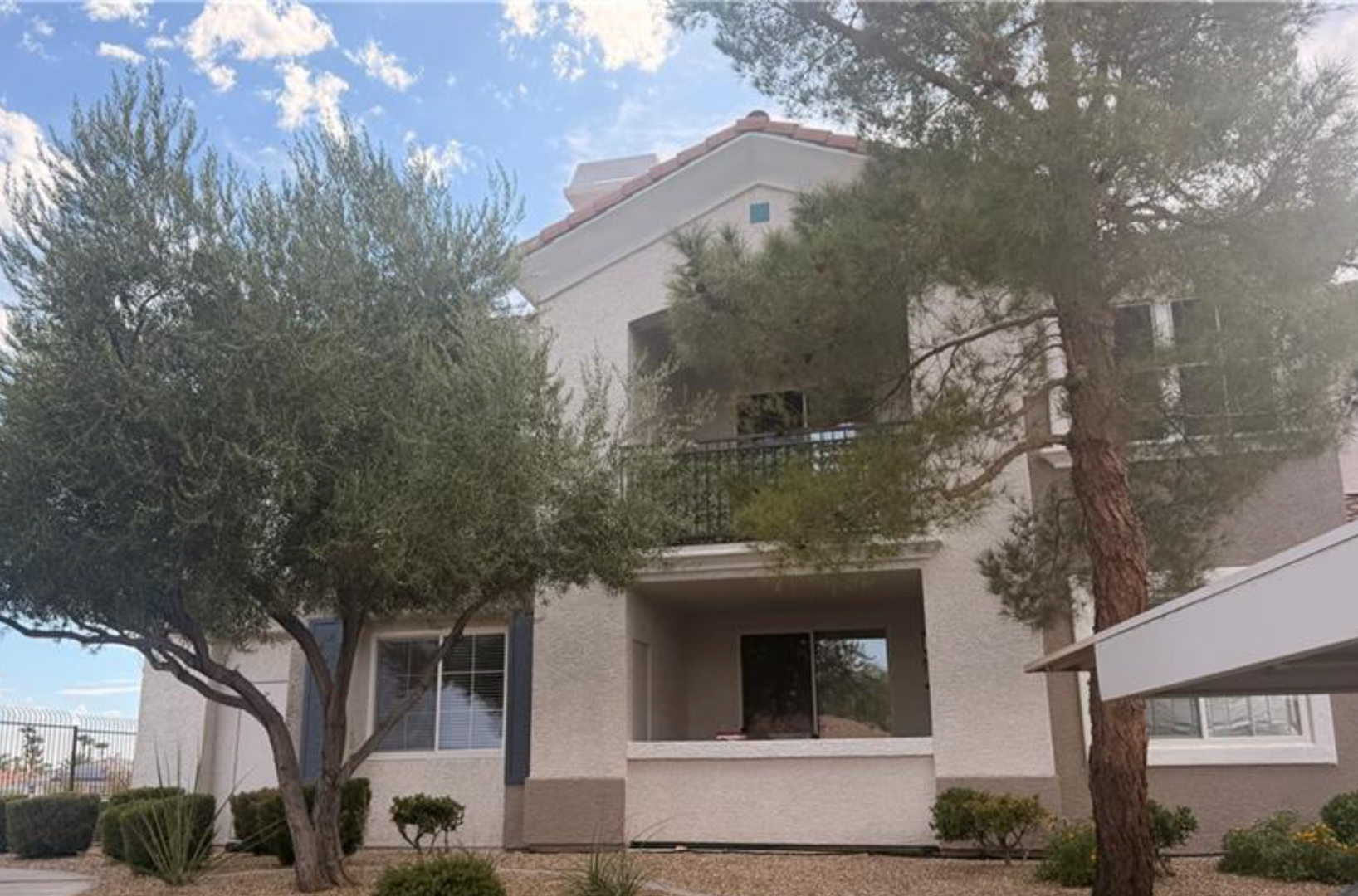 2325 Windmill 1613