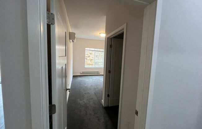 3 beds, 2 baths, 1,448 sqft, $2,095, Unit Lime 428