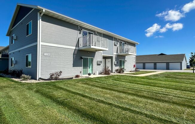 3 beds, 2 baths, 1,186 sqft, $1,540, Unit CH 1102-31