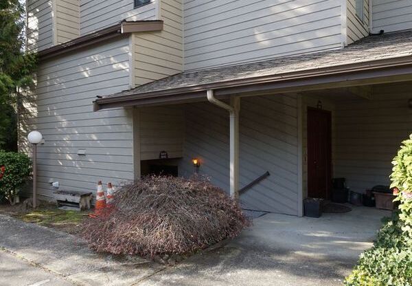15113 SUNWOOD BLVD