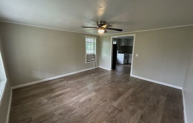 Cute 2 Bedroom 1 Bath Home in Jacksonville