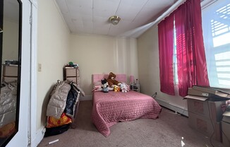 73 S HUNTINGTON AVE