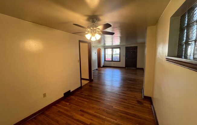 2 beds, 1 bath, $925, Unit 81 N. Sprague Avenue