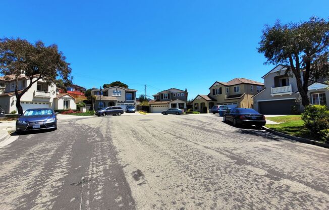 Spacious & Bright 4BR/3BA Available For Rent in San Bruno