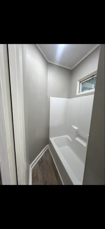352 E DR