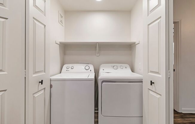 2 beds, 2 baths, 1,100 sqft, $1,925, Unit 253