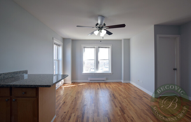 Studio, 1 bath, 266 sqft, $1,350, Unit 7450-71