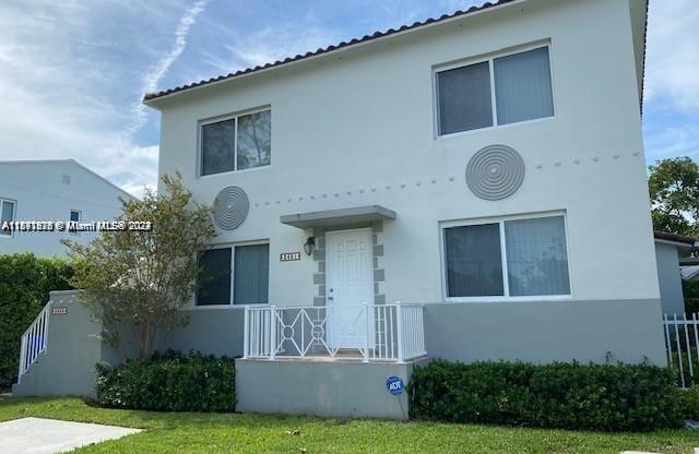 3433 SW 16 ST