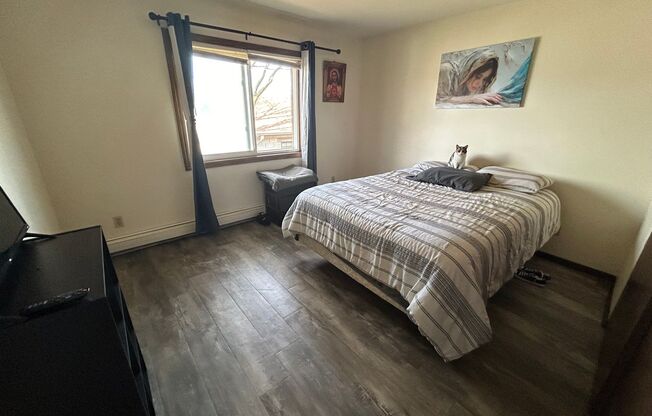 1 bed, 1 bath, $925, Unit 15