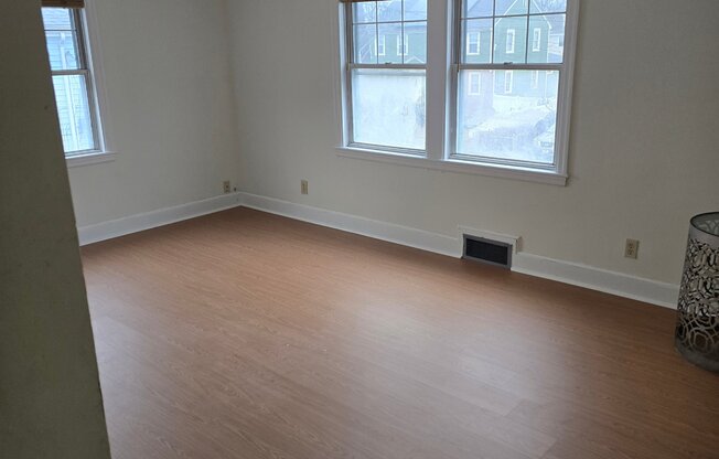 155 GLENWOOD AVE