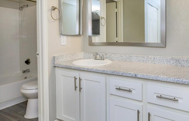 2 beds, 2 baths, 1,000 sqft, $1,395