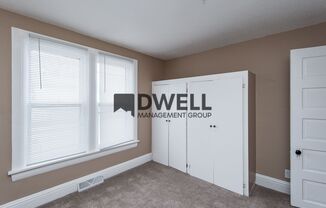 2 beds, 1 bath, $1,000, Unit 1