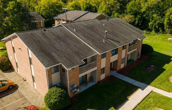 2 beds, 2 baths, 1,061 sqft, $1,360, Unit F102