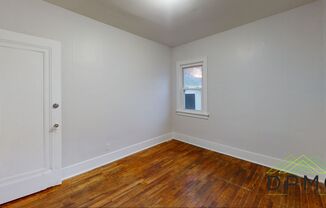 2 beds, 1 bath, $1,250