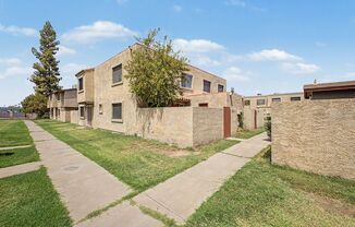4051 W. Reade Ave - Remodeled 2 bedroom 1 bath Townhouse near condo 43rd Ave and Camelback.