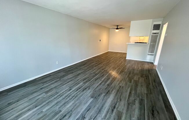 1 bed, 1 bath, 750 sqft, $1,698, Unit 214