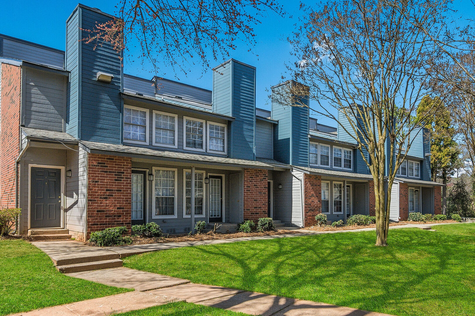 Peppertree Apartments