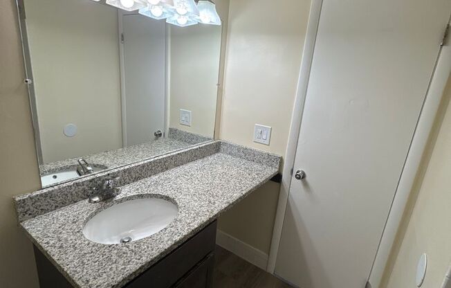 3 beds, 2 baths, 1,300 sqft, $2,400, Unit 3351 #204