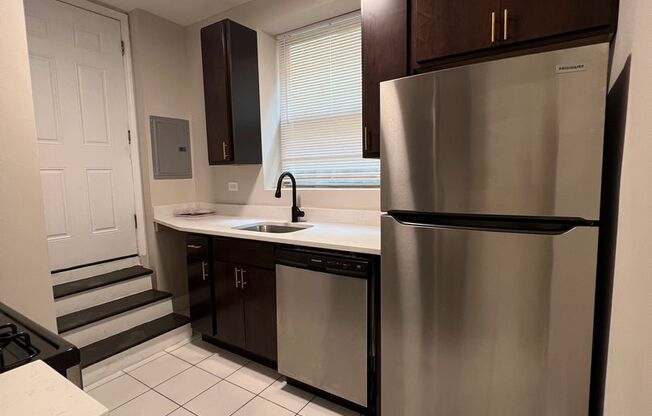 4035 Central Park