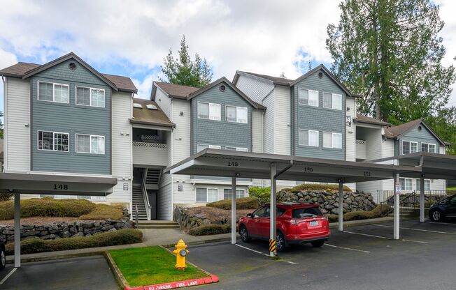 2 beds, 1 bath, 915 sqft, $1,625, Unit 412