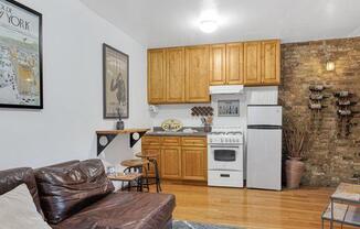 1 bed, 1 bath, $3,250, Unit 15